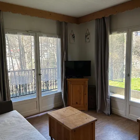 Apartment Le Grand Panorama - With Garden & View